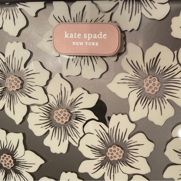 Kate Spade Protective Folio iPad Case- Hollyhock - Picture 6 of 9